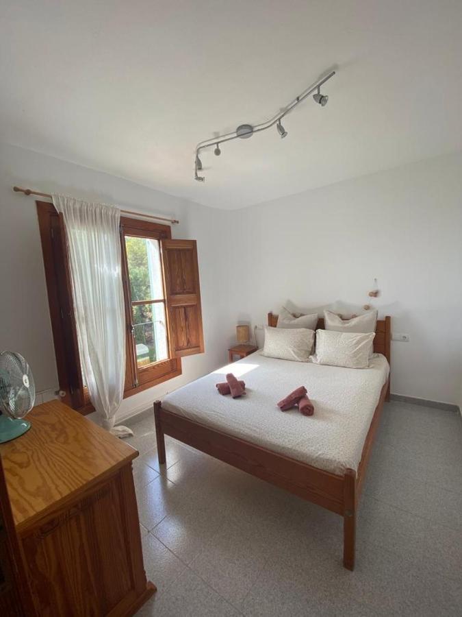Ses Alzines Apartamento Integrado En Casa Rural Habitada 루크마호르 외부 사진